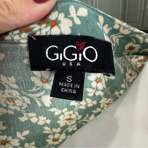 ๐๐๐๐๐ค Floral Green Cottagecore Blouse Size Small - Picture 8 of 13